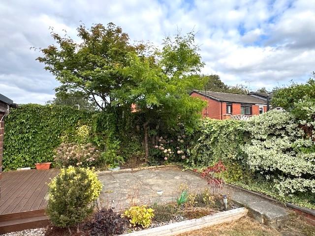 3 brit court rear garden cont.jpeg